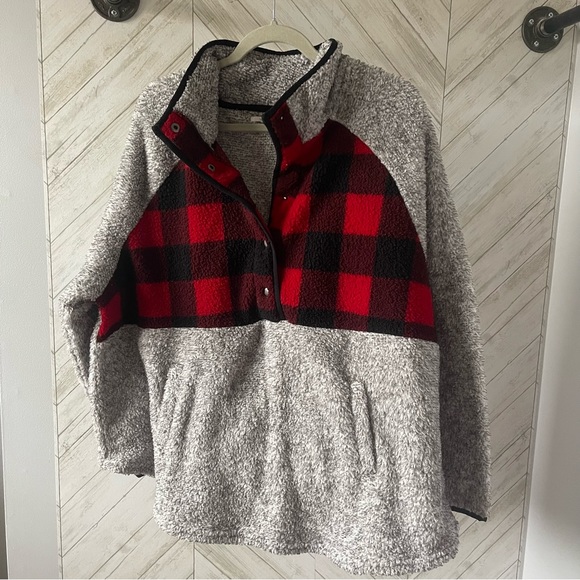 Maurices Gray Buffalo Plaid Yoke Snap Front Sherpa Pullover Sweatshirt Size 2X - Picture 7 of 7